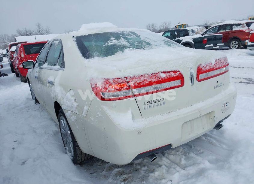 Photo 3 of 2012 Lincoln Mkz (VIN 3LNHL2GC3CR830283)