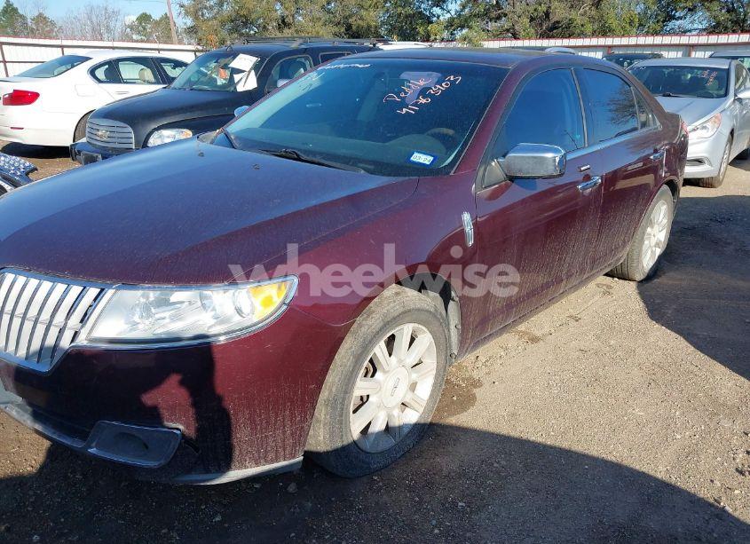 Photo 2 of 2012 Lincoln Mkz (VIN 3LNHL2GC3CR835547)