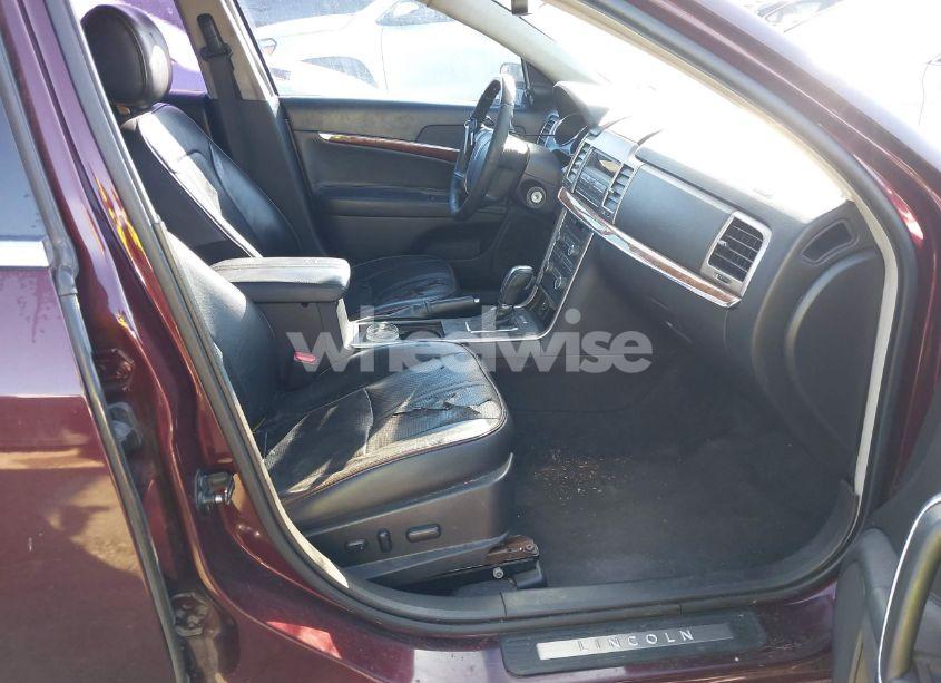 Photo 5 of 2012 Lincoln Mkz (VIN 3LNHL2GC3CR835547)