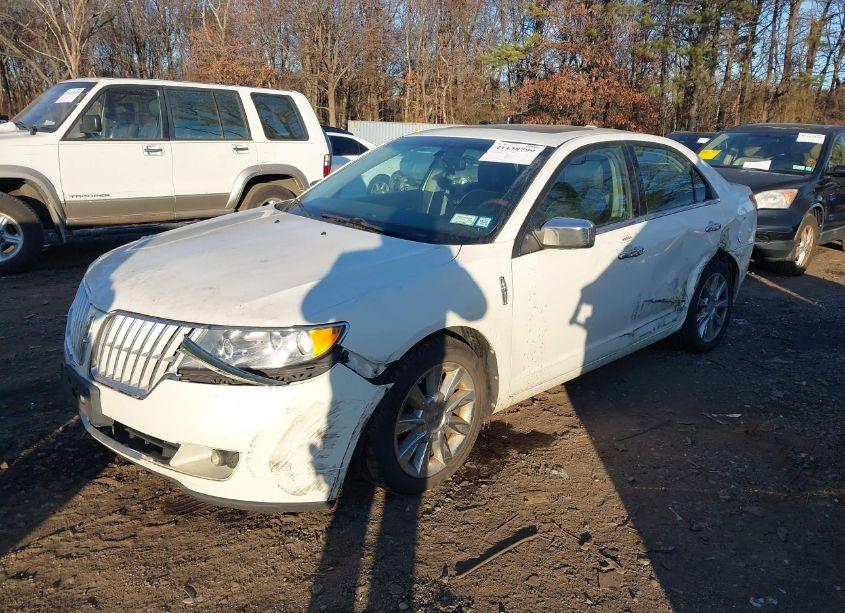 Photo 2 of 2012 Lincoln Mkz (VIN 3LNHL2GC4CR806879)