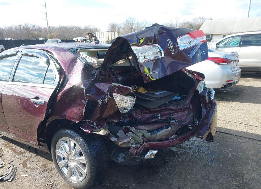 Photo 6 of 2012 Lincoln Mkz (VIN 3LNHL2GC4CR815923)