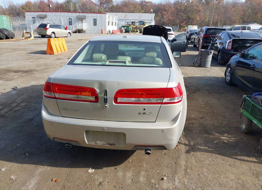 Photo 17 of 2010 Lincoln Mkz (VIN 3LNHL2GC5AR638313)