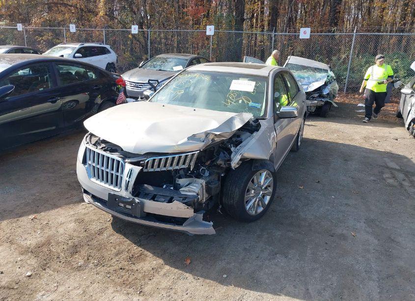 Photo 2 of 2010 Lincoln Mkz (VIN 3LNHL2GC5AR638313)