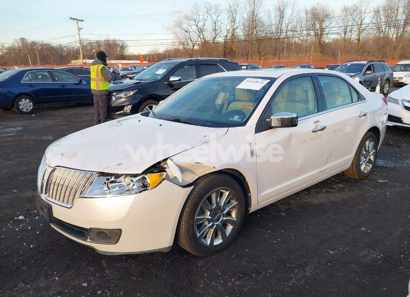 Photo 17 of 2011 Lincoln Mkz (VIN 3LNHL2GC5BR751325)