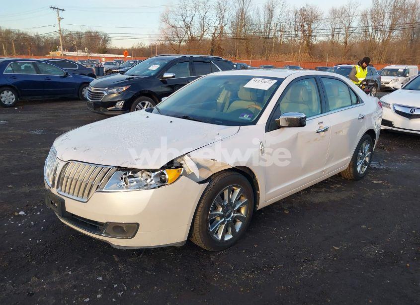 Photo 2 of 2011 Lincoln Mkz (VIN 3LNHL2GC5BR751325)