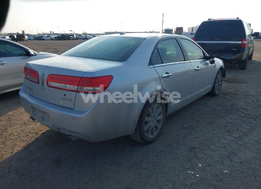 Photo 4 of 2012 Lincoln Mkz (VIN 3LNHL2GC6CR810674)