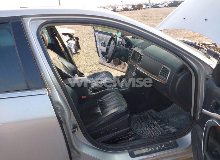 Photo 5 of 2012 Lincoln Mkz (VIN 3LNHL2GC6CR810674)