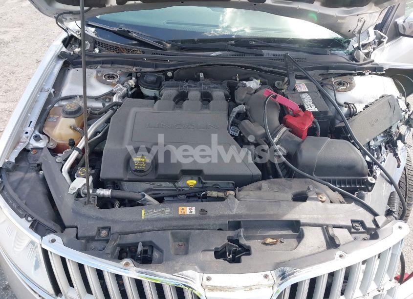 Photo 10 of 2012 Lincoln Mkz (VIN 3LNHL2GC6CR832397)