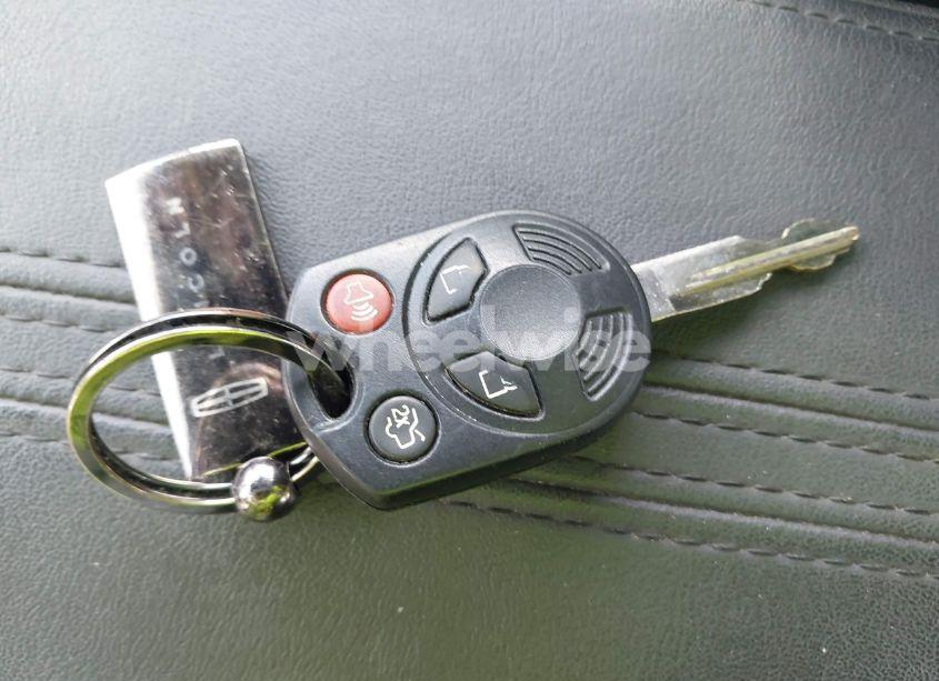 Photo 11 of 2012 Lincoln Mkz (VIN 3LNHL2GC6CR832397)