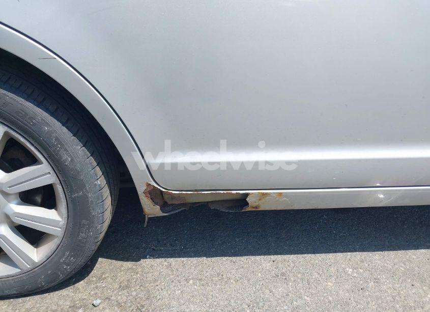 Photo 14 of 2010 Lincoln Mkz N/A (VIN 3LNHL2GC7AR657364)