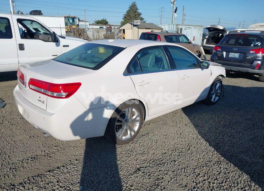 Photo 4 of 2010 Lincoln Mkz N/A (VIN 3LNHL2GC7AR750322)