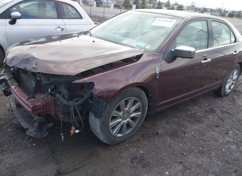 Photo 2 of 2011 Lincoln Mkz (VIN 3LNHL2GC7BR769549)