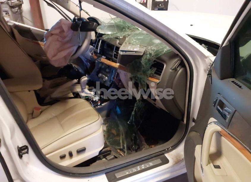 Photo 5 of 2012 Lincoln Mkz (VIN 3LNHL2GC7CR828116)