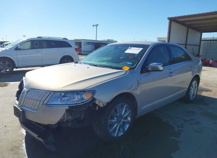 Photo 2 of 2010 Lincoln Mkz N/A (VIN 3LNHL2GC8AR616922)