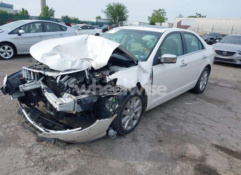 Photo 2 of 2012 Lincoln Mkz (VIN 3LNHL2GC8CR803337)