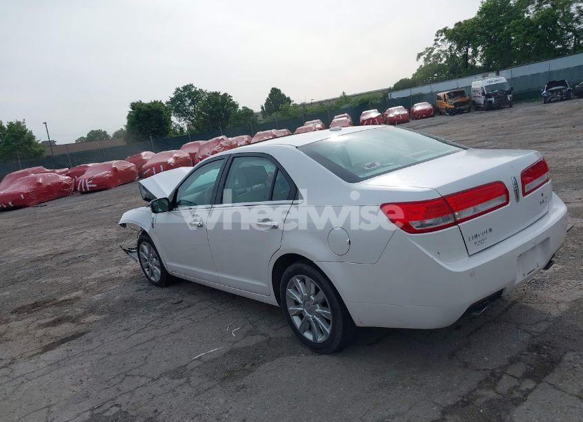 Photo 3 of 2012 Lincoln Mkz (VIN 3LNHL2GC8CR803337)