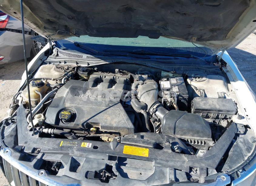 Photo 10 of 2011 Lincoln Mkz (VIN 3LNHL2GC9BR754471)