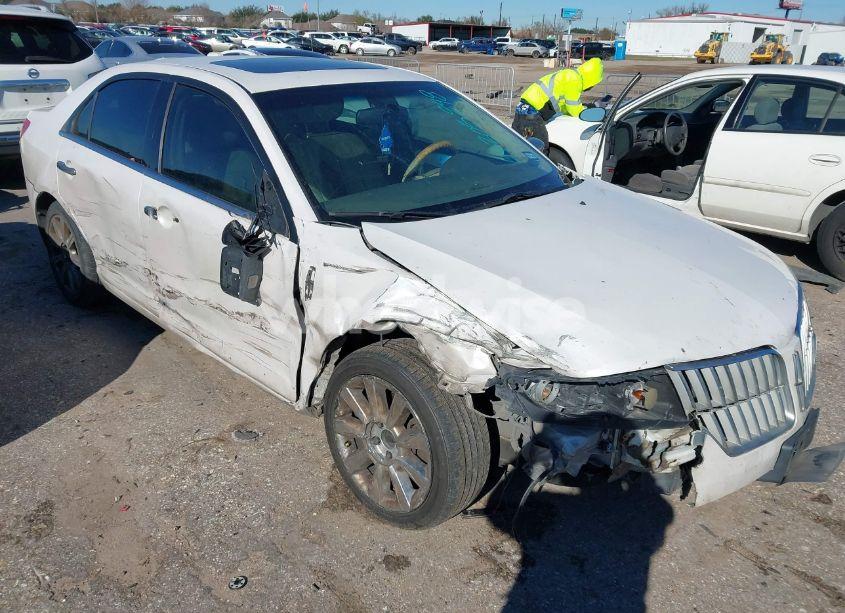 Photo 12 of 2011 Lincoln Mkz (VIN 3LNHL2GC9BR754471)