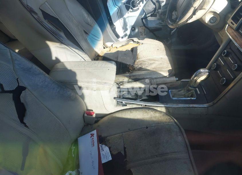 Photo 5 of 2011 Lincoln Mkz (VIN 3LNHL2GC9BR754471)