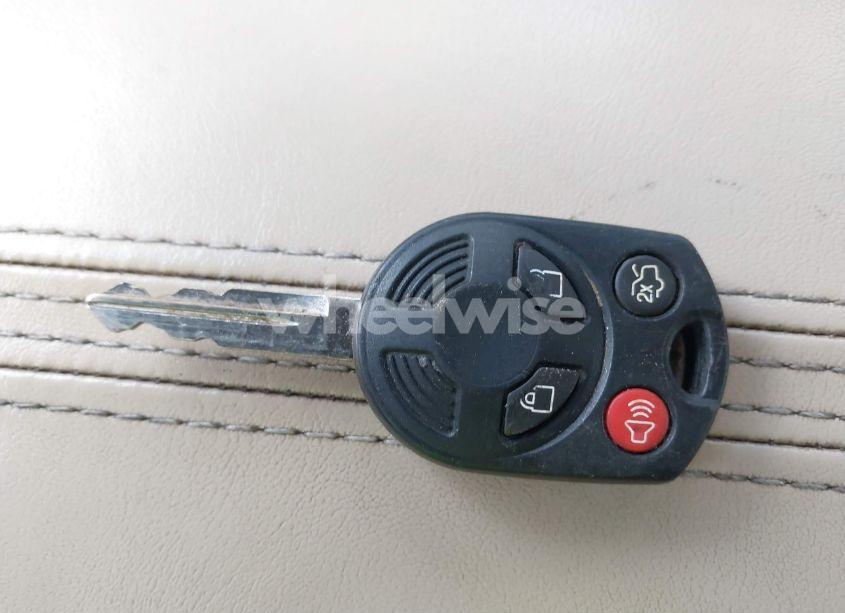 Photo 11 of 2012 Lincoln Mkz (VIN 3LNHL2GC9CR837352)