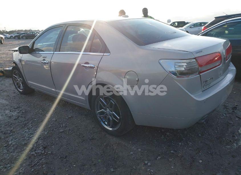 Photo 3 of 2010 Lincoln Mkz N/A (VIN 3LNHL2GCXAR644043)