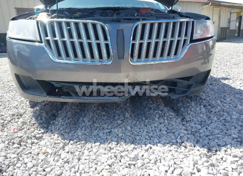 Photo 6 of 2010 Lincoln Mkz N/A (VIN 3LNHL2GCXAR753733)