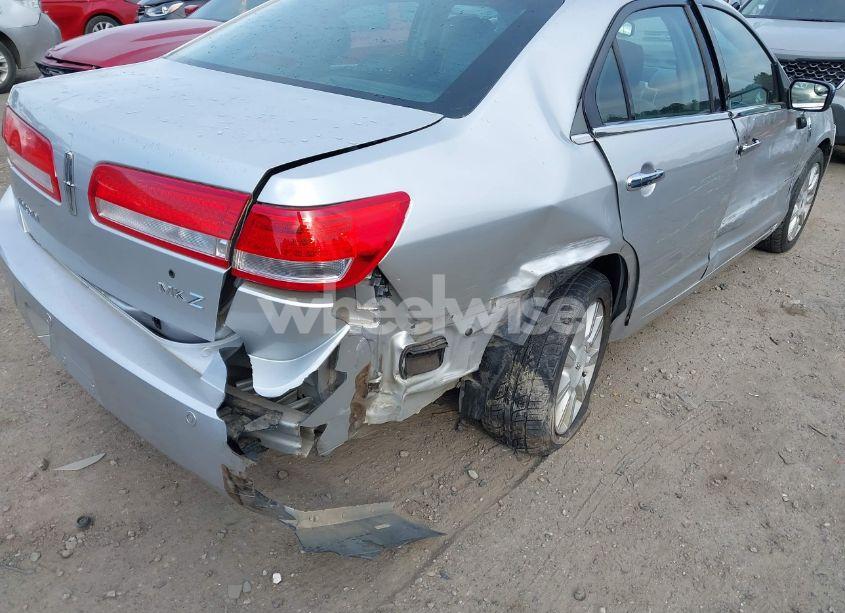 Photo 12 of 2011 Lincoln Mkz N/A (VIN 3LNHL2GCXBR758450)