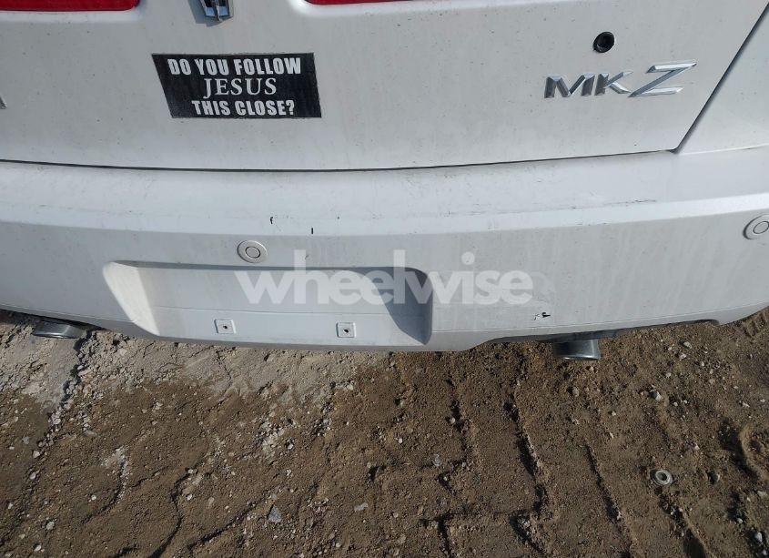 Photo 13 of 2012 Lincoln Mkz (VIN 3LNHL2GCXCR810631)