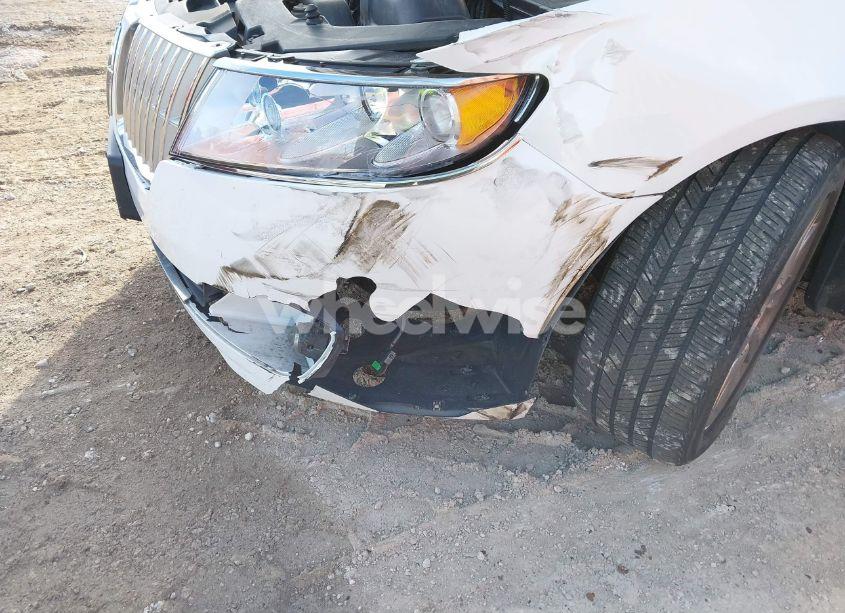 Photo 6 of 2012 Lincoln Mkz (VIN 3LNHL2GCXCR810631)