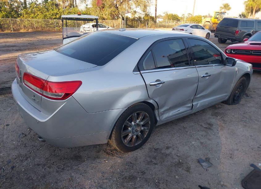 Photo 4 of 2012 Lincoln Mkz (VIN 3LNHL2GCXCR825498)