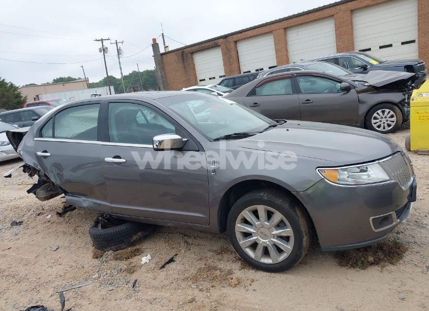 Photo 13 of 2012 Lincoln Mkz (VIN 3LNHL2JC0CR800294)