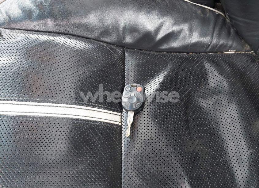 Photo 11 of 2010 Lincoln Mkz N/A (VIN 3LNHL2JC1AR605561)