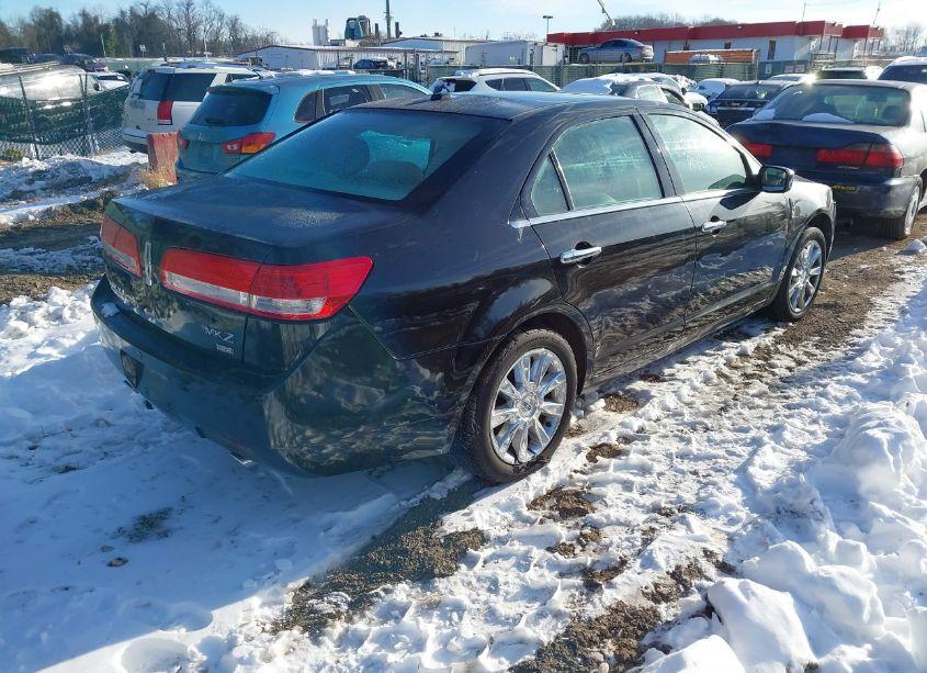 Photo 4 of 2011 Lincoln Mkz (VIN 3LNHL2JC2BR771850)