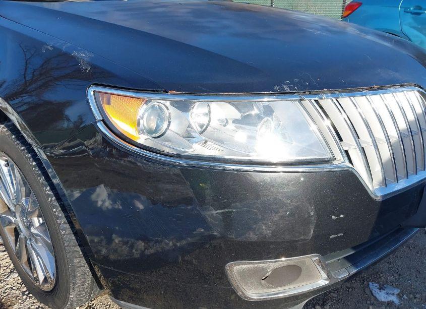 Photo 6 of 2011 Lincoln Mkz (VIN 3LNHL2JC2BR771850)