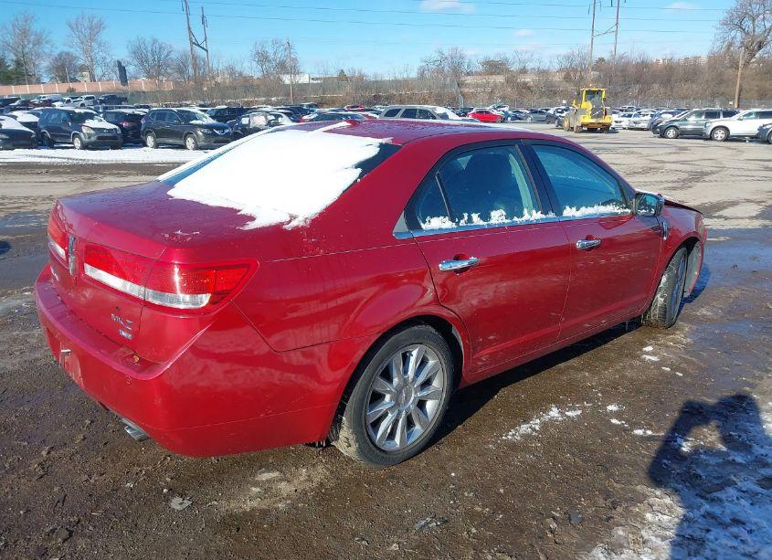 Photo 4 of 2012 Lincoln Mkz (VIN 3LNHL2JC2CR819431)
