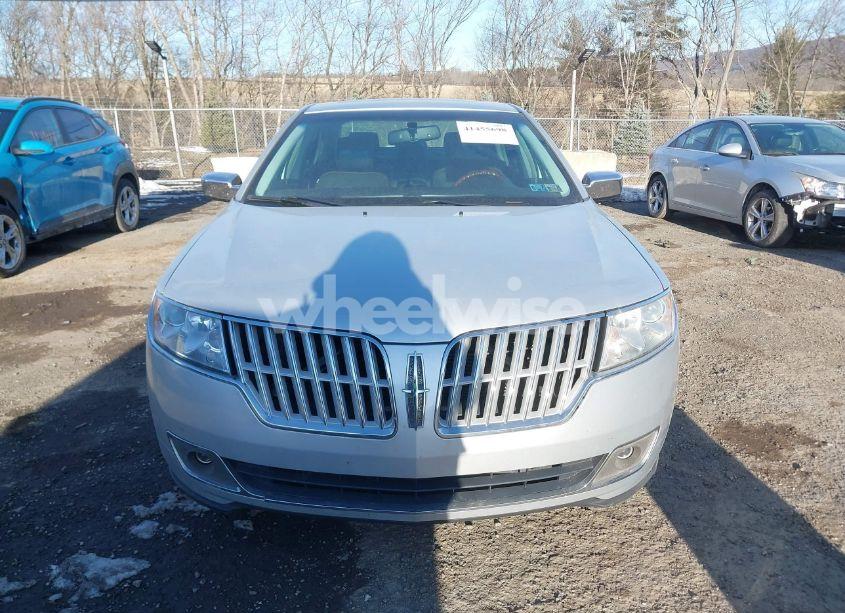 Photo 6 of 2011 Lincoln Mkz (VIN 3LNHL2JC3BR751316)