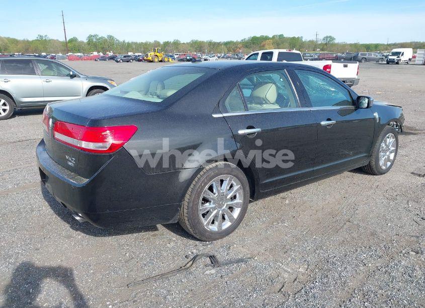 Photo 4 of 2012 Lincoln Mkz (VIN 3LNHL2JC5CR829225)
