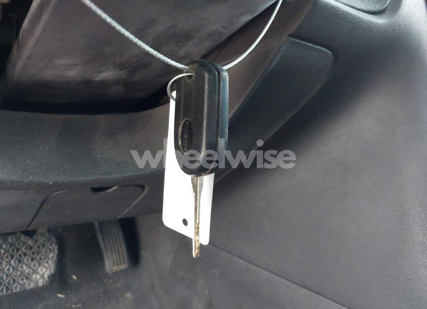 Photo 11 of 2010 Lincoln Mkz N/A (VIN 3LNHL2JC6AR655632)