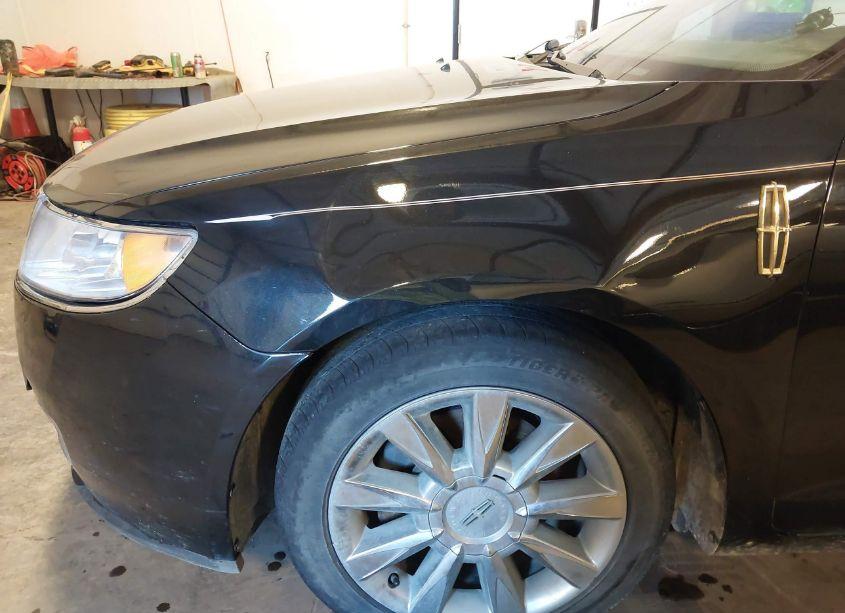 Photo 6 of 2011 Lincoln Mkz (VIN 3LNHL2JC7BR769396)