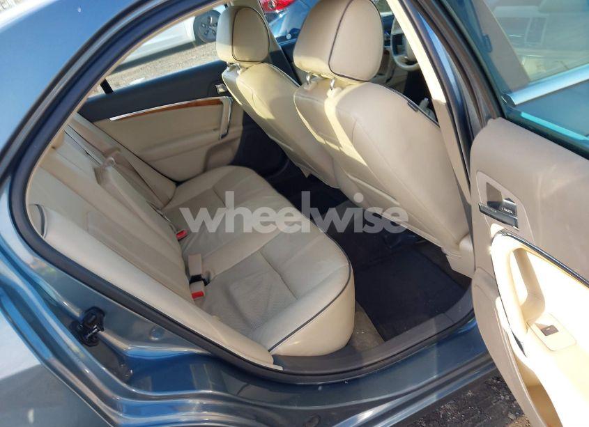 Photo 8 of 2012 Lincoln Mkz (VIN 3LNHL2JC7CR800230)