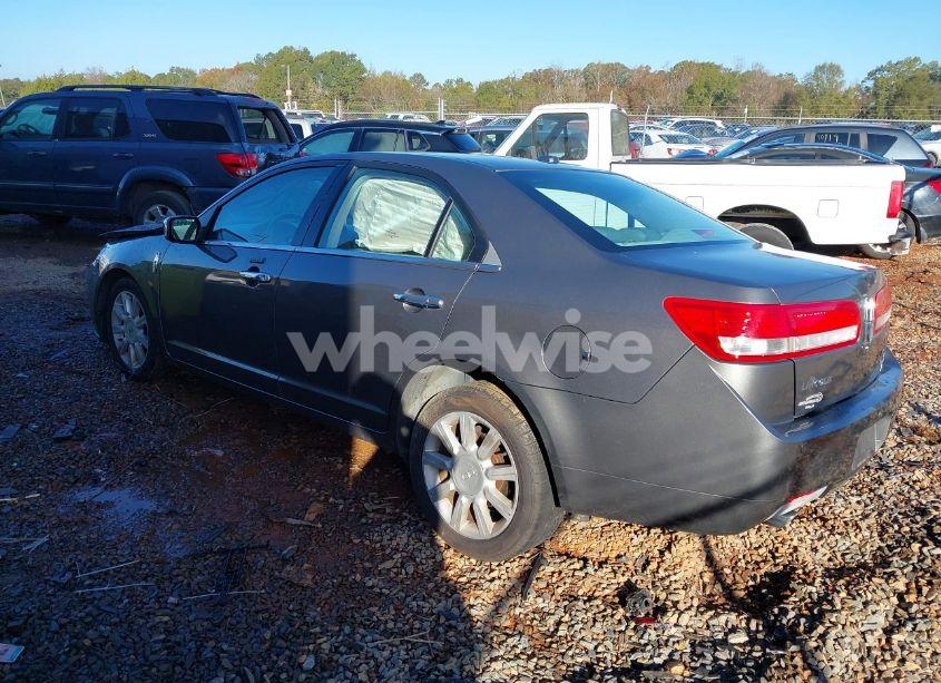 Photo 3 of 2010 Lincoln Mkz N/A (VIN 3LNHL2JC9AR636623)