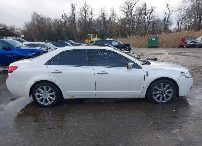 Photo 13 of 2012 Lincoln Mkz (VIN 3LNHL2JC9CR812072)