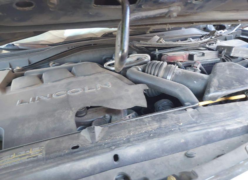 Photo 10 of 2006 Lincoln Zephyr (VIN 3LNHM26106R662393)