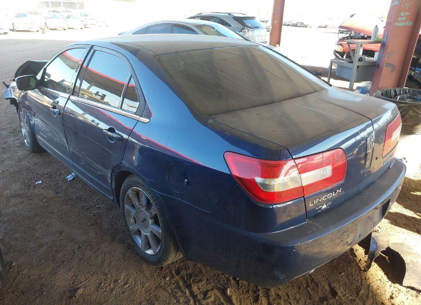 Photo 3 of 2006 Lincoln Zephyr (VIN 3LNHM26106R662393)