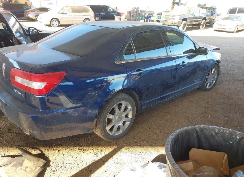 Photo 4 of 2006 Lincoln Zephyr (VIN 3LNHM26106R662393)