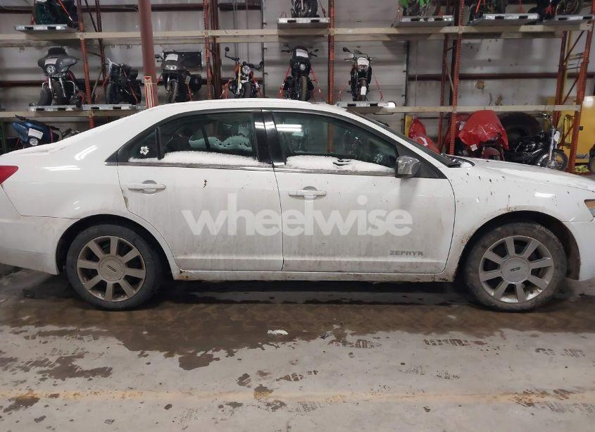 Photo 12 of 2006 Lincoln Zephyr (VIN 3LNHM26156R663653)