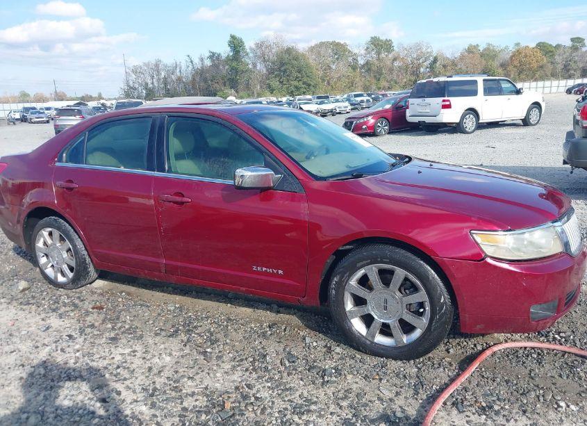 Photo 6 of 2006 Lincoln Zephyr (VIN 3LNHM26186R653117)