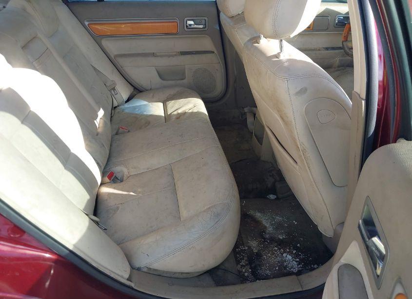 Photo 8 of 2006 Lincoln Zephyr (VIN 3LNHM26186R653117)