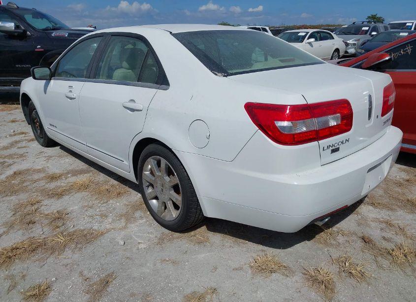 Photo 3 of 2006 Lincoln Zephyr (VIN 3LNHM26196R605951)