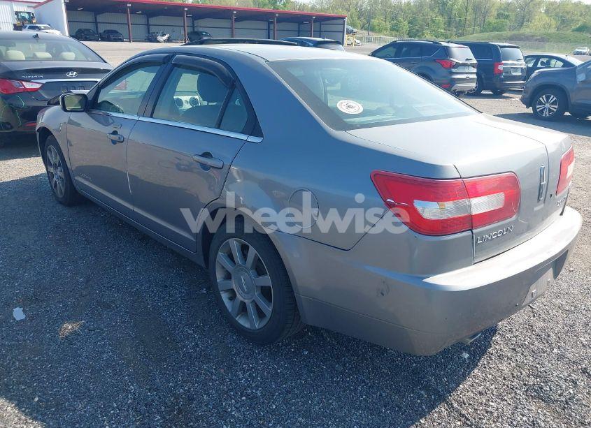 Photo 3 of 2006 Lincoln Zephyr (VIN 3LNHM26196R613581)